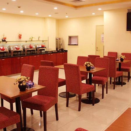 Hanting Express Qingdao Zhongshan Road Exterior photo