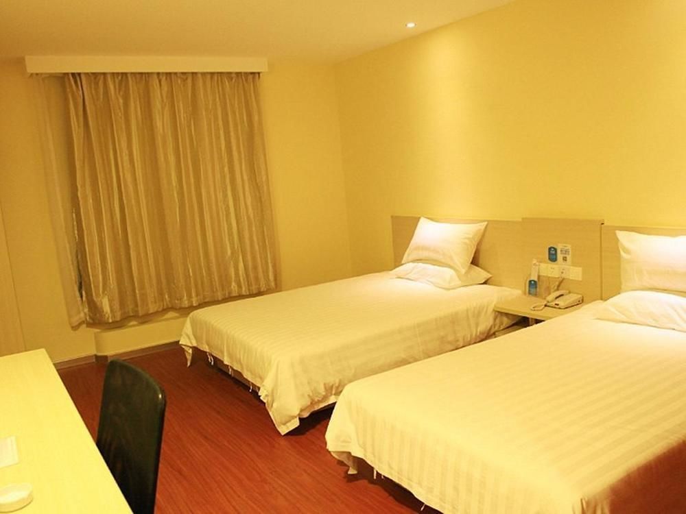 Hanting Express Qingdao Zhongshan Road Exterior photo
